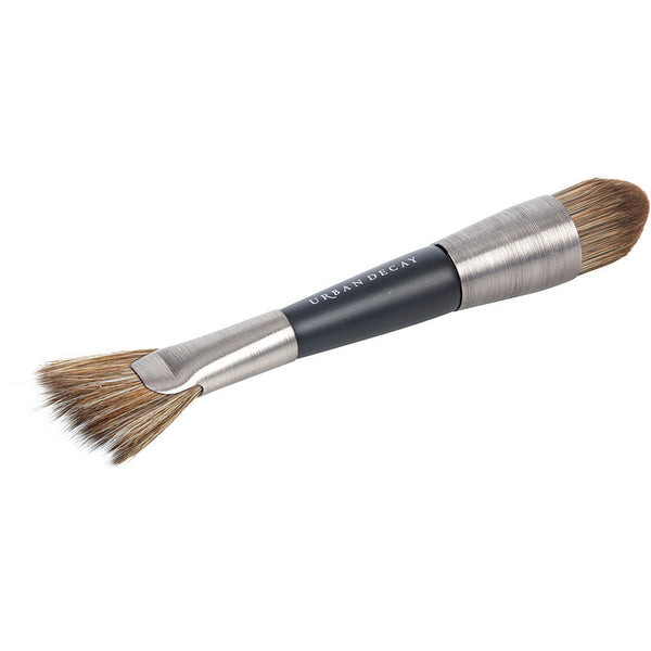 Urban Decay - UD Pro Contour Shapeshifter Brush (F113) ---