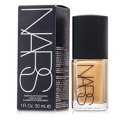 NARS by Nars   Sheer Glow Foundation   Punjab (Medium 1)