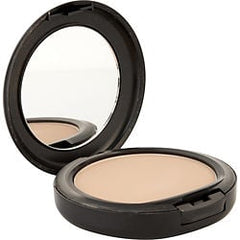 MAC by MAC   Studio Fix Powder Plus Foundation   NW22