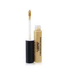 MAC by MAC   Studio Fix 24 Hour Smooth Wear Concealer   # NC30 (Golden Beige With Golden Undertone)